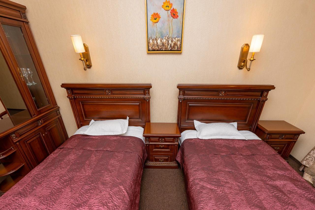 Sunrise Park Hotel Zaporizhia Esterno foto