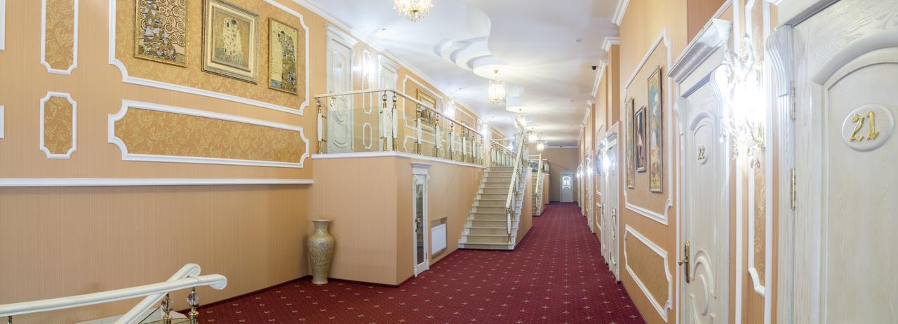 Sunrise Park Hotel Zaporizhia Esterno foto
